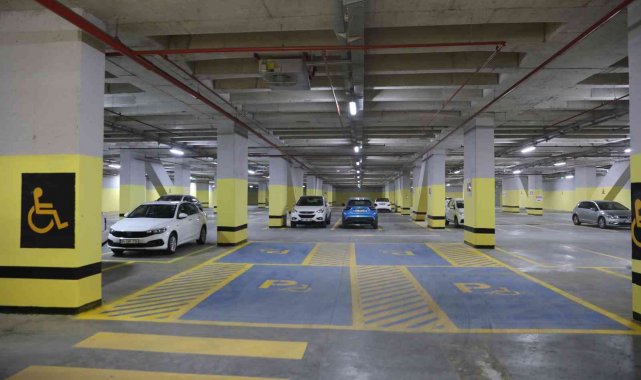 İsmet İnönü Otoparkı yeni yüzü ile hizmete başladı