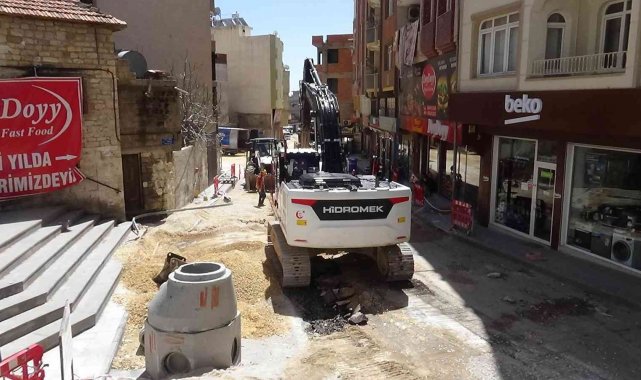 Kilis'te alt yapı yatırımları tam gaz sürüyor