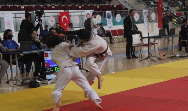 Kilis'te barış için düzenlenen judo turnuvası sona erdi