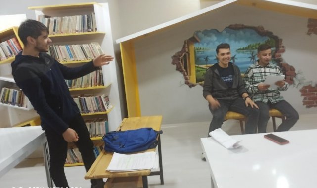 Köyceğiz'de öğrenciler okudukları kitaptaki hikayeleri canlandırıyor