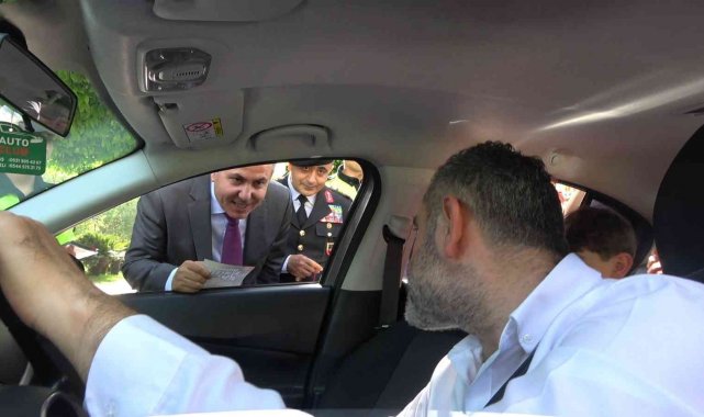 "Bayramınız kemerli olsun" mottosuyla sürücüler uyarıldı