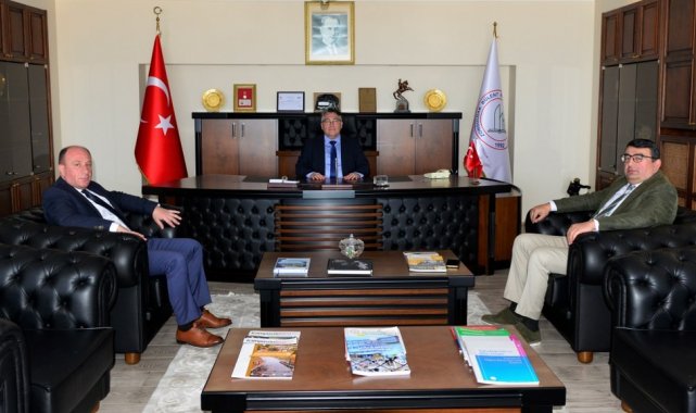 Rektör Özölçer'e hayırlı olsun ziyaretleri sürüyor