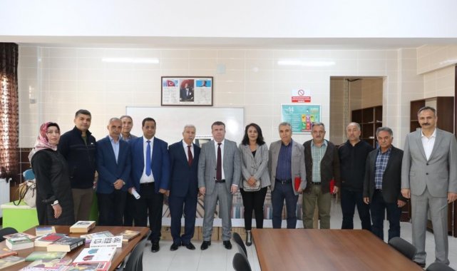 Sektör temsilcilerinden kitap toplama kampanyasına destek
