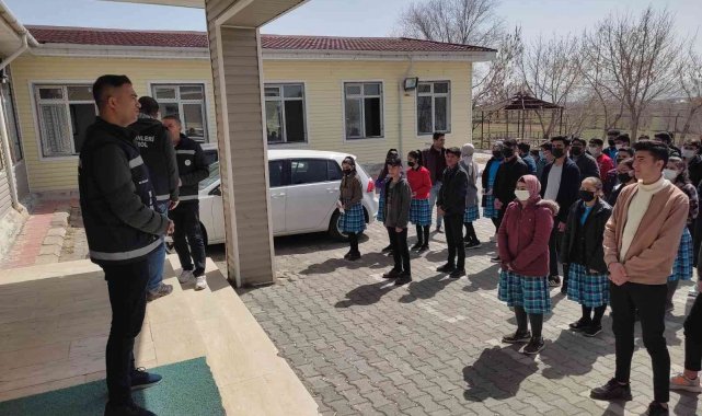 Van'daki okullarda 'inci kefali' eğitimi