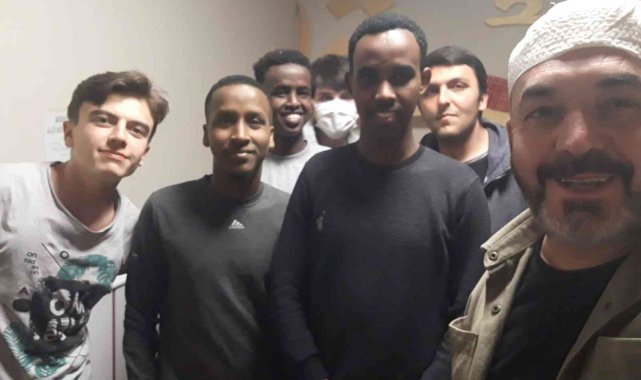 Yabancı uyruklu öğrenciler Kur'an-ı Kerim öğreniyor