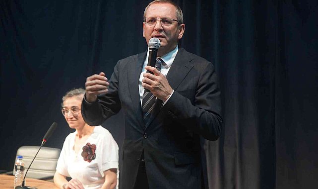 Başkan Ergin; "Ayvalık'ın UNESCO'nun kalıcı listesinde yer alması konusunda kararlı adımlarla yürüyoruz"
