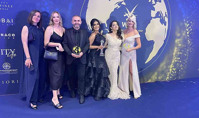 İş adamı Akdeniz'e Cannes'da "insanlık ödülü" verildi