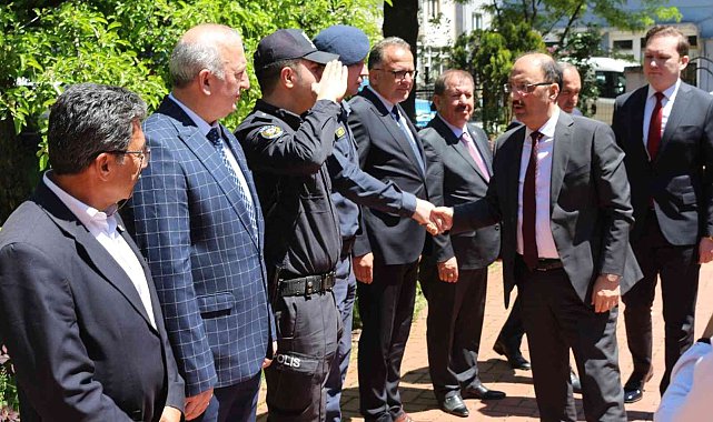 Mülkiye Başmüfettişliğine atanan Vali Güner'den veda ziyaretleri
