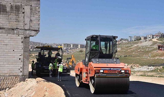Şahinbey'de bahar ile birlikte asfalt çalışmaları hız kazandı