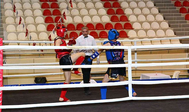 Üniversiteler Muaythai Türkiye Şampiyonasına Balıkesir'de başladı