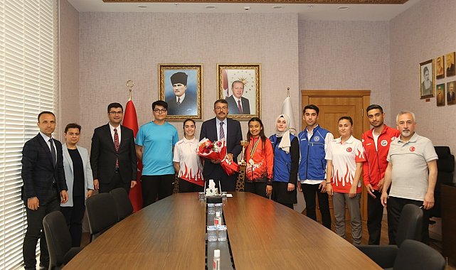 Vali Ali Çelik'ten gençlere tavsiye: "Spordan asla vazgeçmeyin"