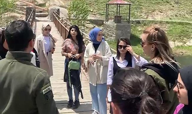 Van polisi 'inci kefali' için bilgilendirmede bulundu