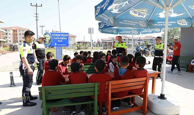 Yalova'da çocuklara trafik eğitimi