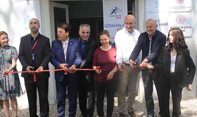 Yalova'da Müzeler Haftası etkinlikleri resim sergisiyle başladı