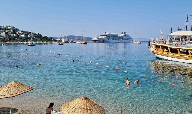 383 yolcuyla Bodrum'a geldi