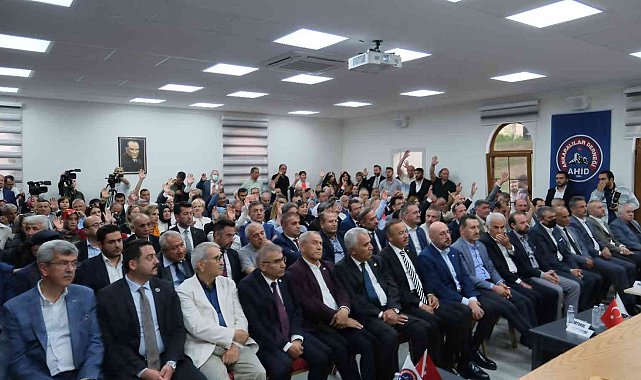 AHİD'de Hilmi Yaman yeniden başkan seçildi