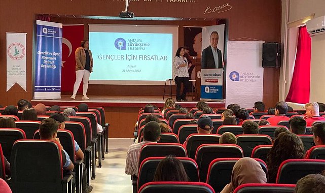 Akseki'de gençlere yönelik fırsatlar anlatıldı