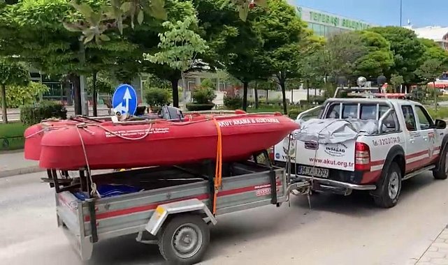 AKUT Eskişehir ekibi Kastamonu'daki afet bölgesine hareket etti