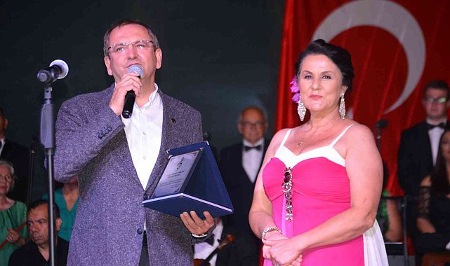 Ayvalık'ta Mesut Duran Müzik Derneği'nden bir unutulmaz konser daha
