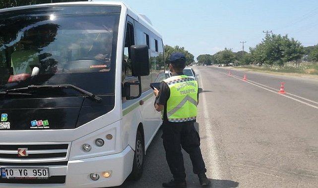 Balıkesir'de polis ve jandarmadan 'Huzur' operasyonu
