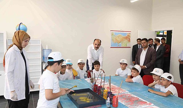 Başkan Altay: "Amacımız vatanını, milletini seven bireyler yetiştirebilmek"