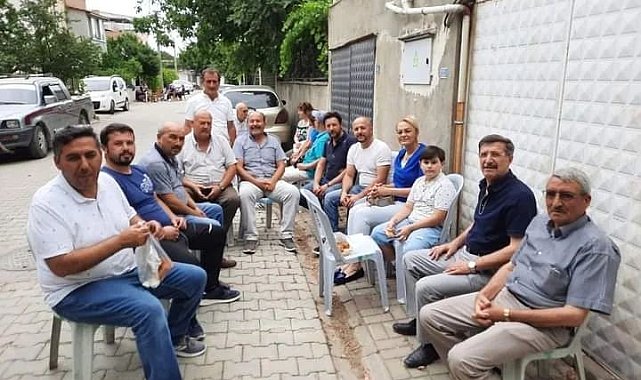 Burhaniye'de mahalle hayırları devam ediyor