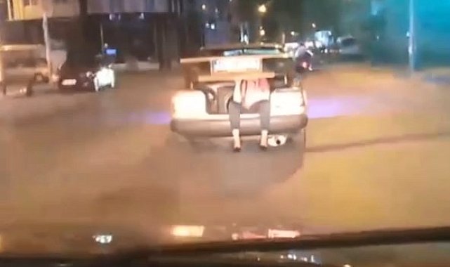 Bursa'da bagajda yolcu taşıyan sürücüye ceza yağdı