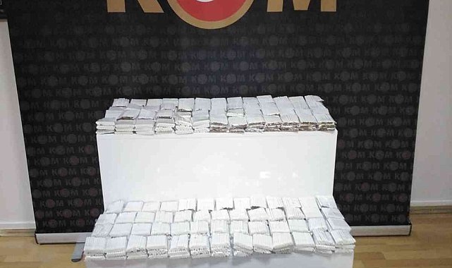 Elbistan'da 500 paket doldurulmuş makaron ele geçirildi
