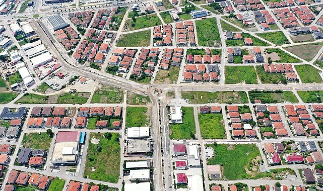 Erenler'in duble yol ağı genişliyor