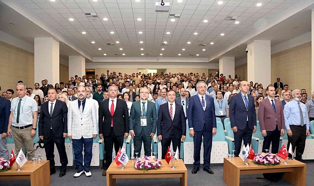 ERÜ'de "IV. Araştırma ve İnovasyon Çalıştayı" başladı