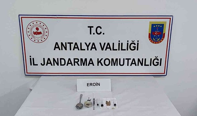 Gazipaşa'da uyuşturucudan aranan şahıs yakalandı