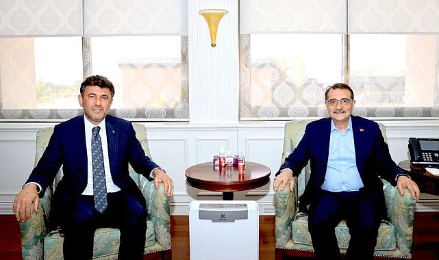 İl Başkanı Zihni Çalışkan'dan Bakan Dönmez'e ziyaret