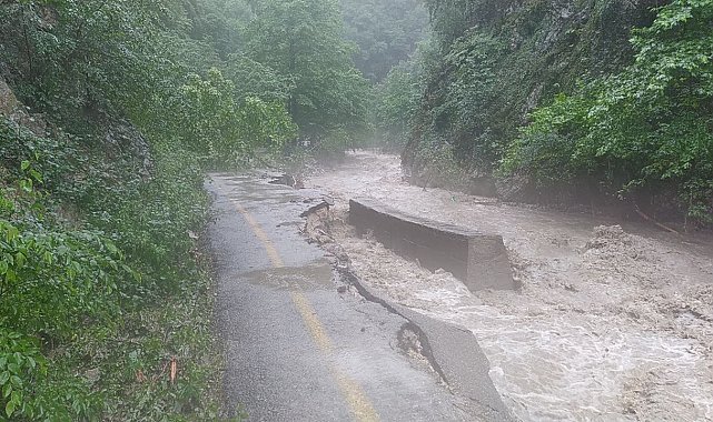 Karabük Yenice'de sel büyük yıkıma yol açtı