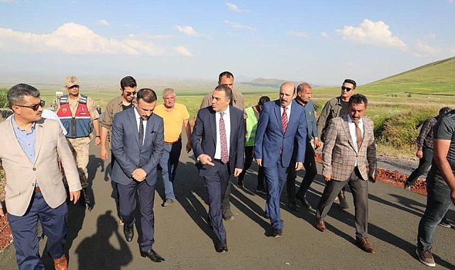 Kars'ta köyler modern yollara kavuşuyor