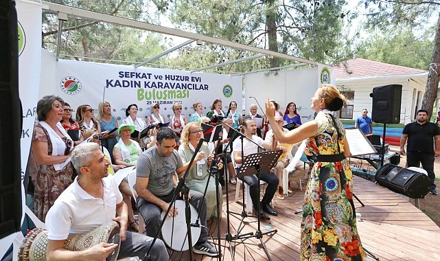 Kepez'de Huzurevi ve kadın karavancılar buluşması