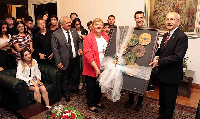Kılıçdaroğlu'na "kirpi oklu" tablo
