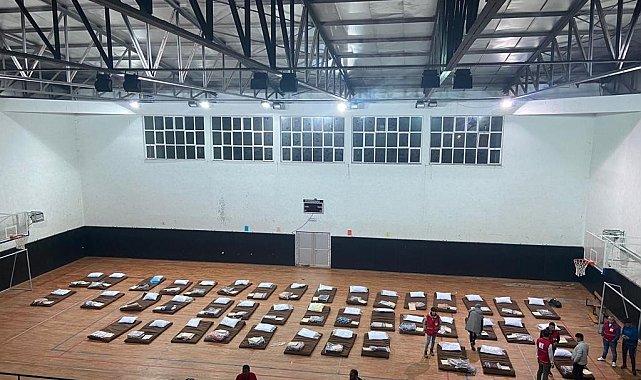 Kızılay'dan sel mağduru vatandaşlara yardım eli