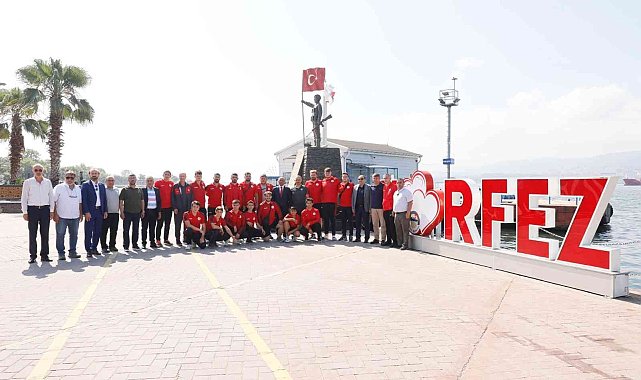 Körfezli pehlivanlar Kırkpınar'a uğurlandı