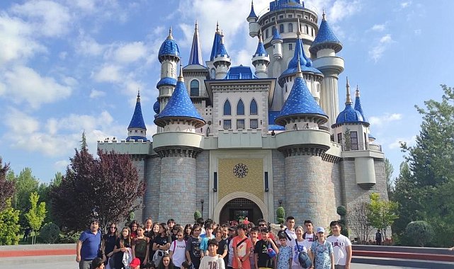 Köyceğizli öğrenciler Masal Şatosu'na hayran kaldı