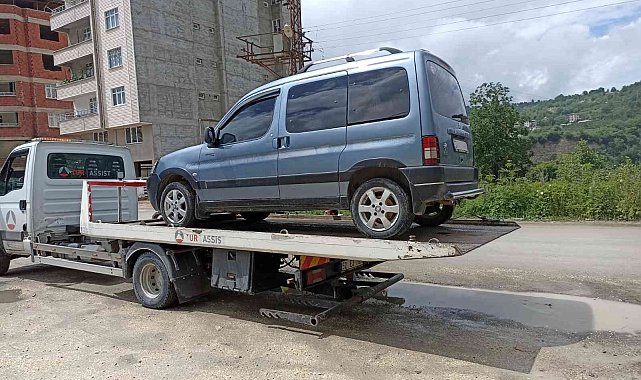 Kumru'da korsan taksicilik yapan sürücüye 9 bin TL ceza