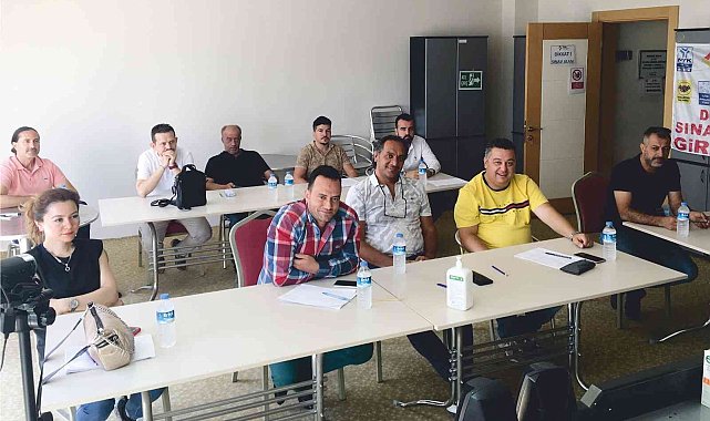 KUTO'da kuyumcular mesleki yeterlilik belgelendirme sınavına girdi