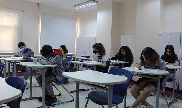 LGS'de Türkiye 1'incilerinden birisi Denizli'den