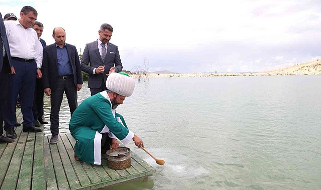 Nasrettin Hoca'nın köyünde göle maya çalındı
