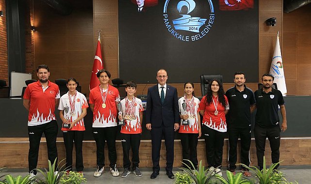 Pamukkaleli sporcular Başkan Örki'yle buluştu