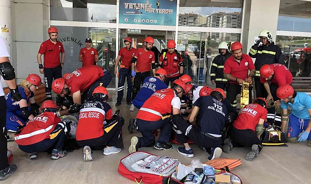 Samsun'da gerçeğini aratmayan tatbikat