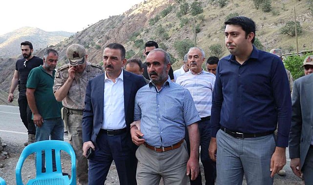 Siirt Valisi Hacıbektaşoğlu, çayda kaybolan Eyüp Güneş'in ailesiyle görüştü