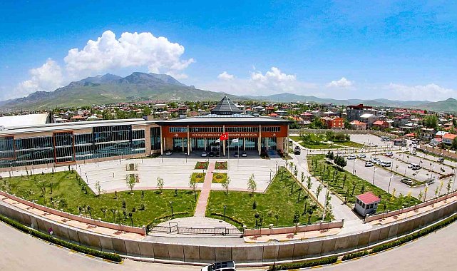 Van Büyükşehir Belediyesinden YKS'ye girecek öğrencilere ücretsiz ulaşım