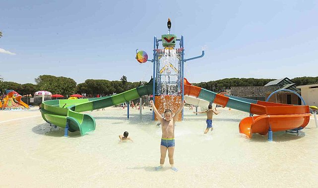 Aydın Tekstil Yaşam Alanı'nda Aquapark hizmete açıldı