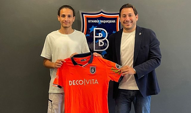 Başakşehir, Eren Karaağaç'ı kadrosuna kattı