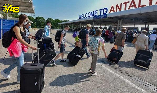 Türkiye'ye 6 ayda 16,4 milyon turist geldi